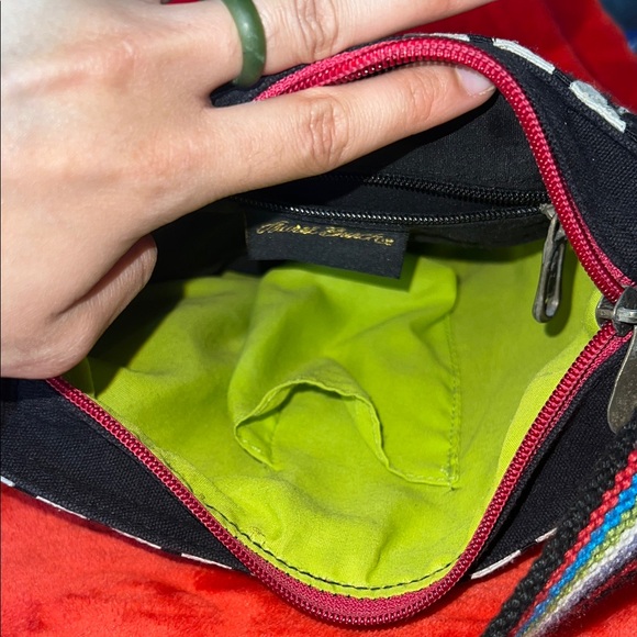 Laurel Burch Multicolor Cat Crossbody Bag - Picture 15 of 16